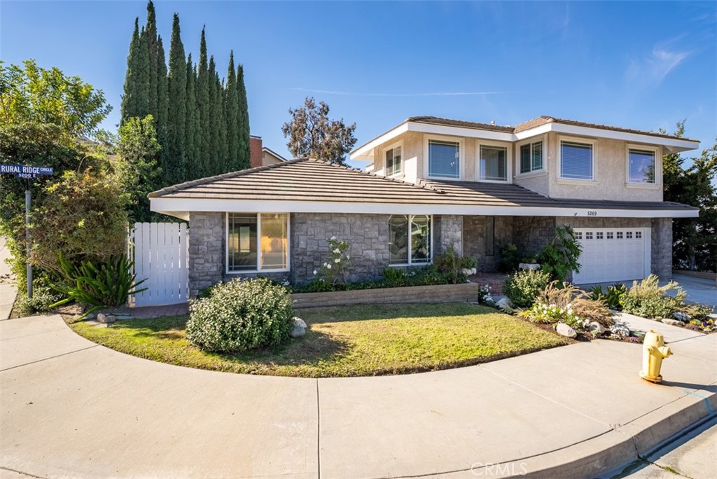 5269 E Rural Ridge Circle