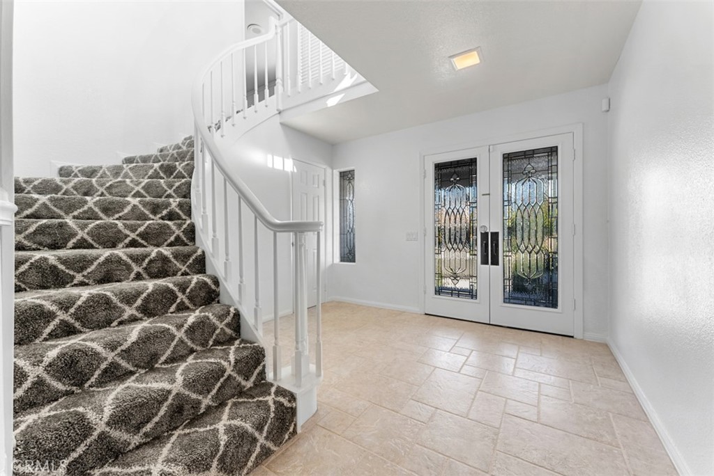 5269 E Rural Ridge Circle