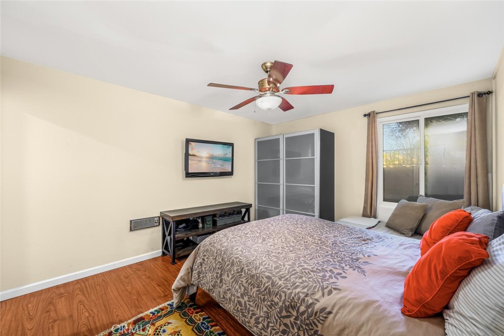 1000 W Macarthur Boulevard 42