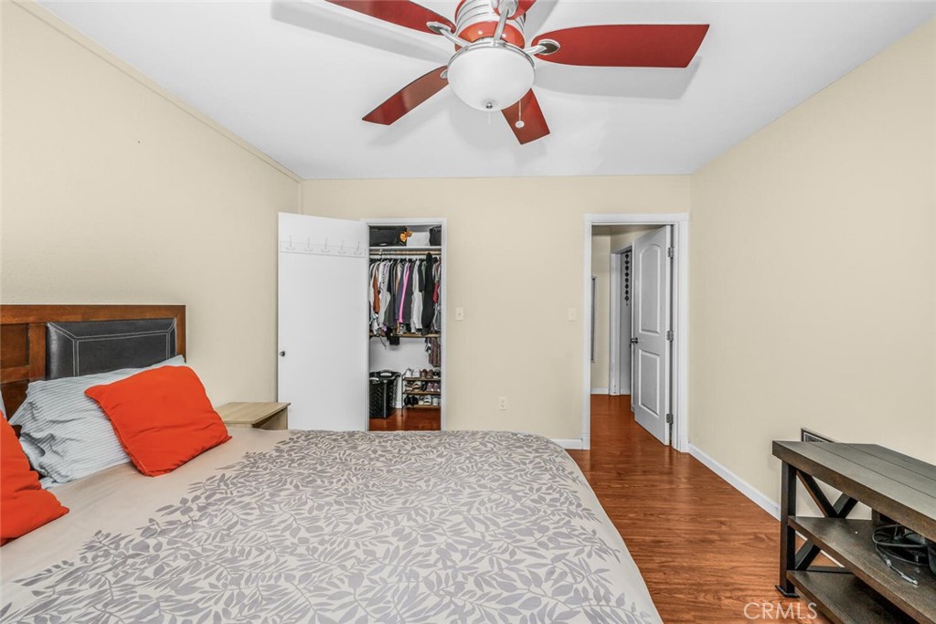 1000 W Macarthur Boulevard 42