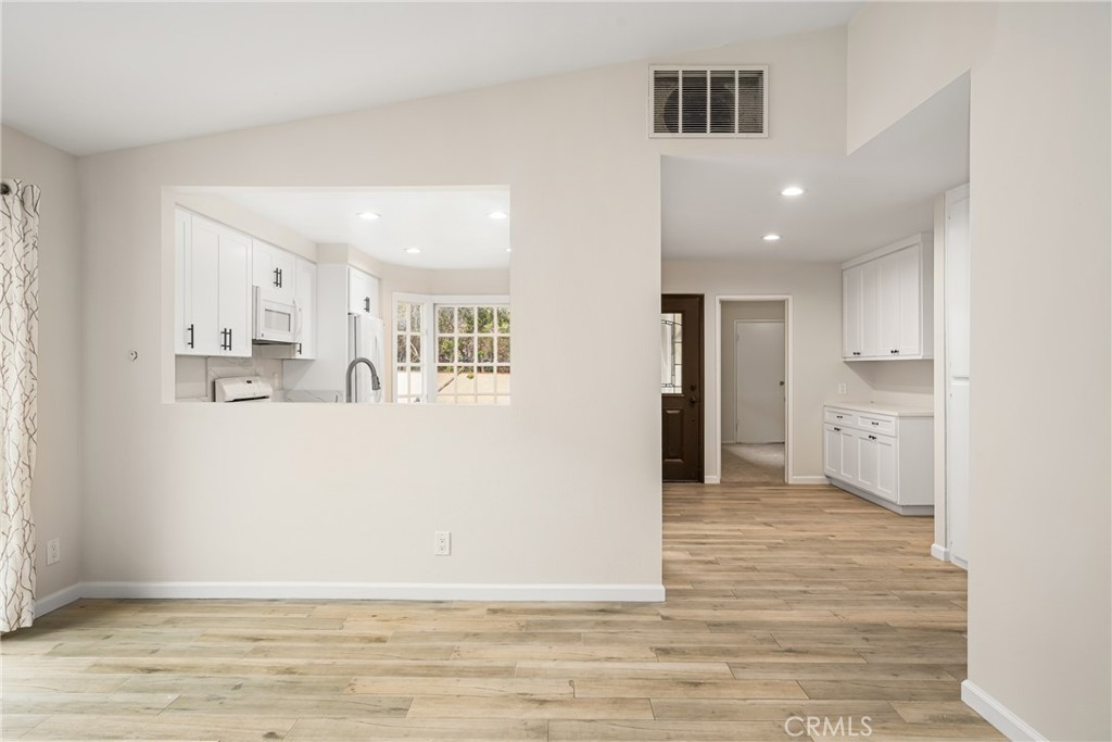 3862 Ravenswood Drive