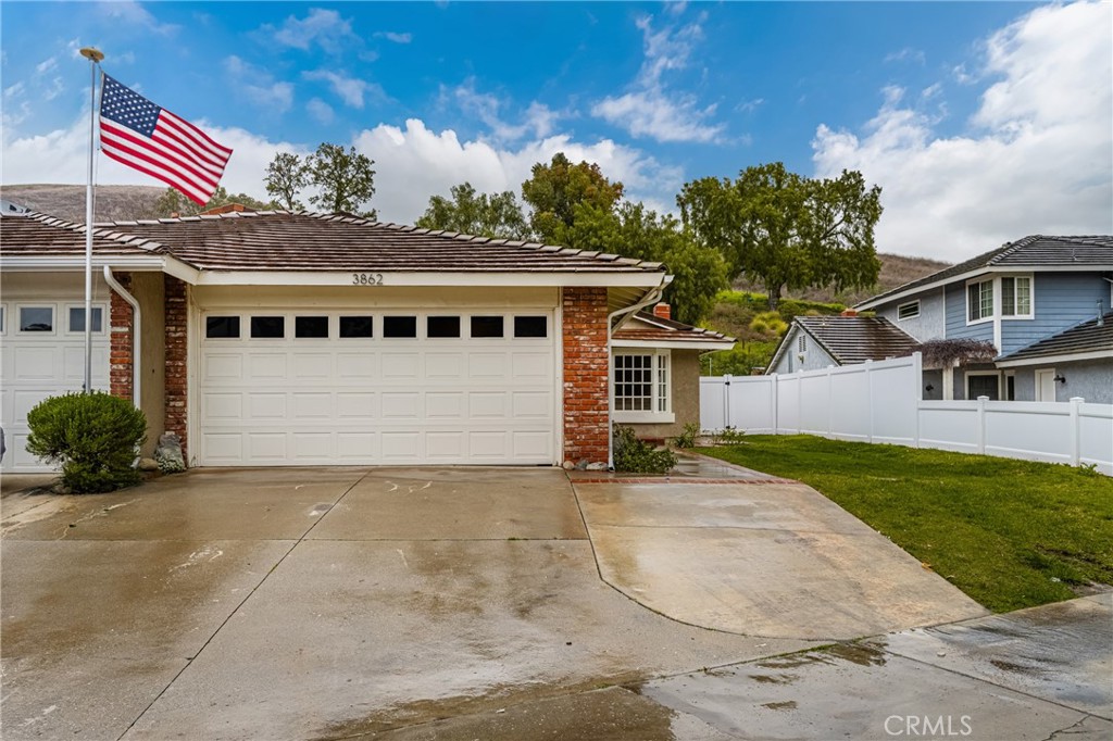 3862 Ravenswood Drive