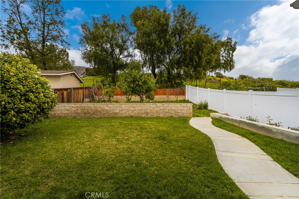 3862 Ravenswood Drive