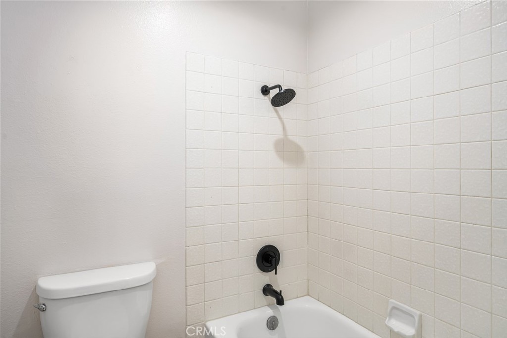 3862 Ravenswood Drive