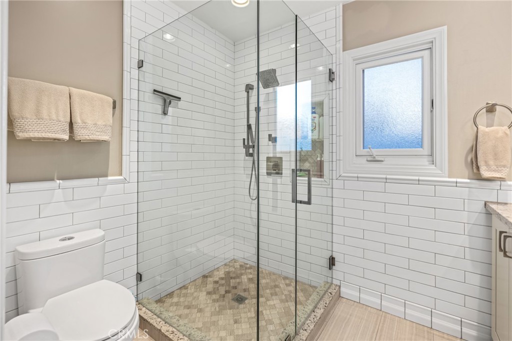 2527 Poinsettia Street