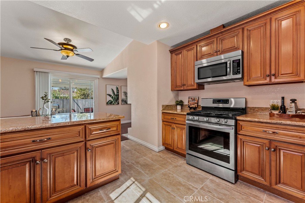 606 N Wrightwood Drive