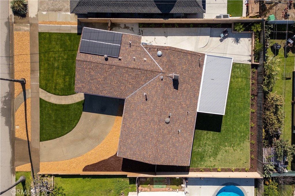 606 N Wrightwood Drive