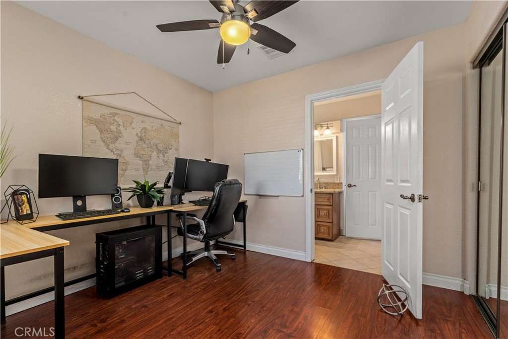 606 N Wrightwood Drive