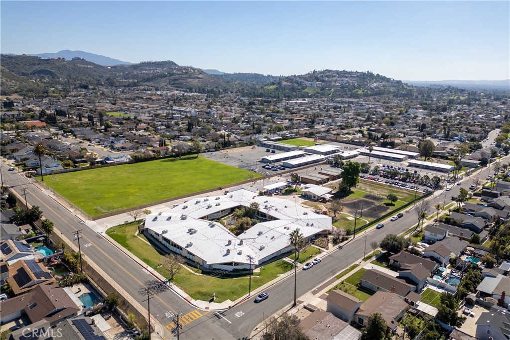 606 N Wrightwood Drive