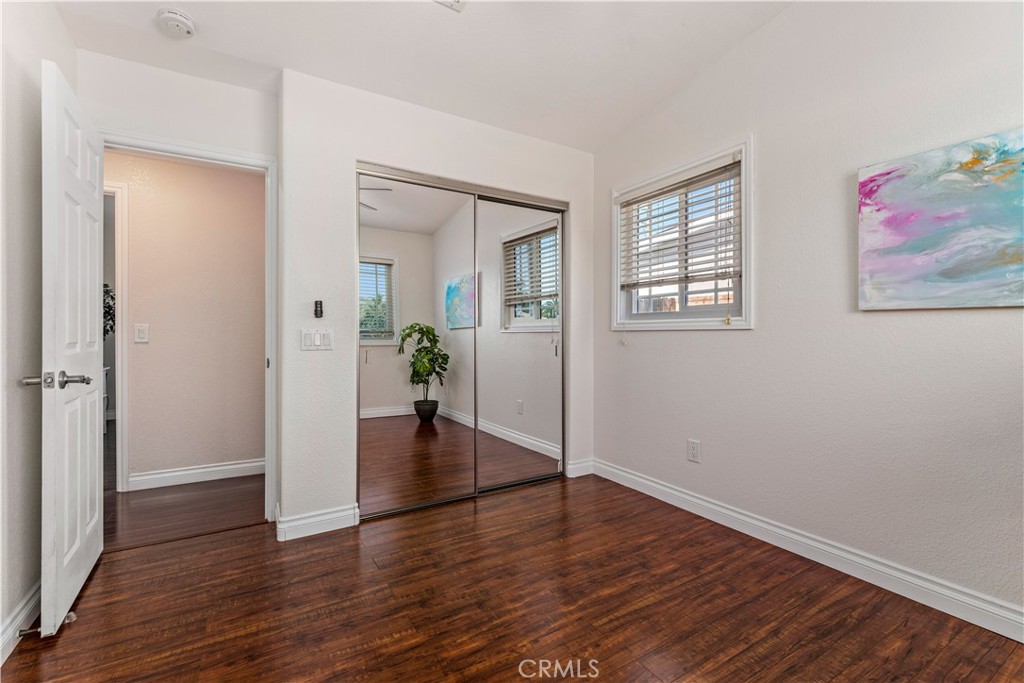 606 N Wrightwood Drive