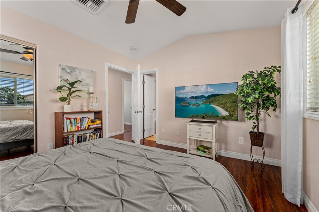 606 N Wrightwood Drive