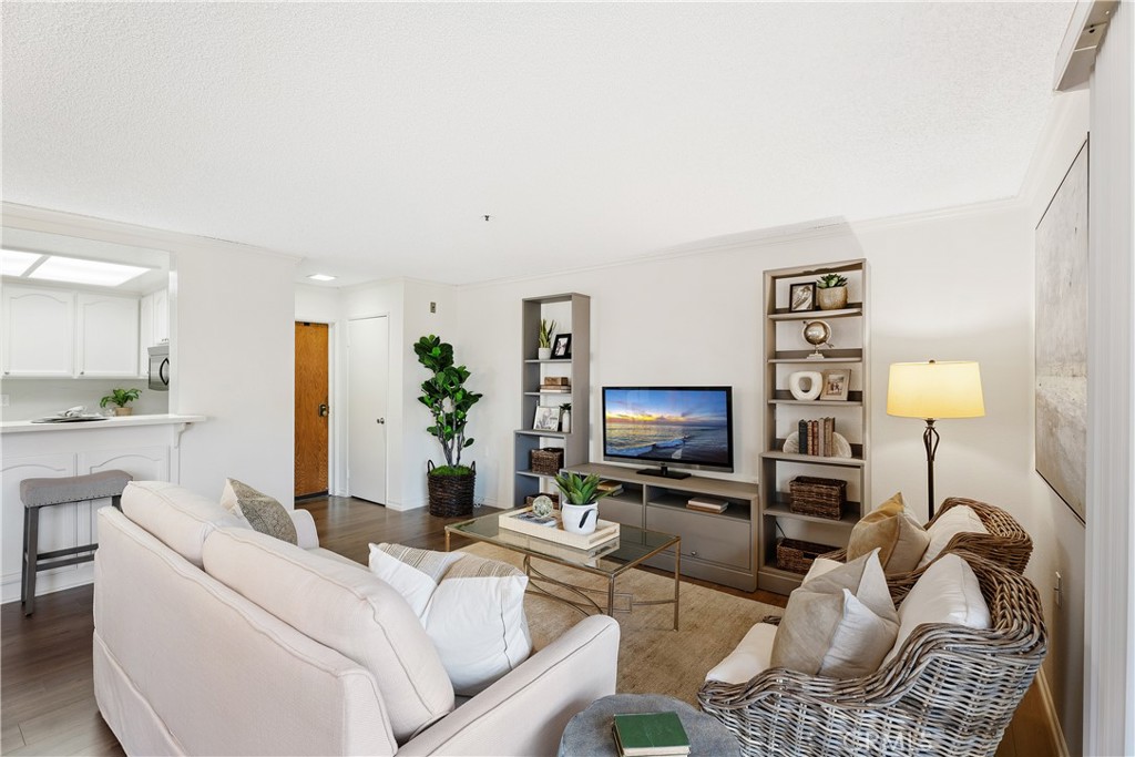 13601 Del Monte Drive 44A