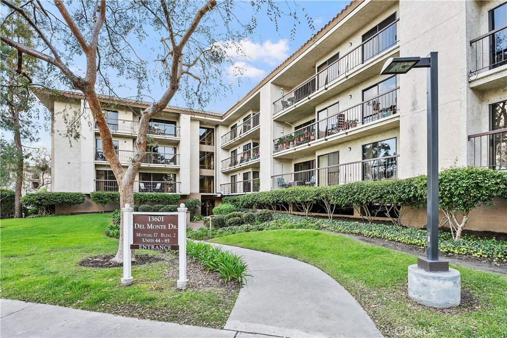 13601 Del Monte Drive 44A