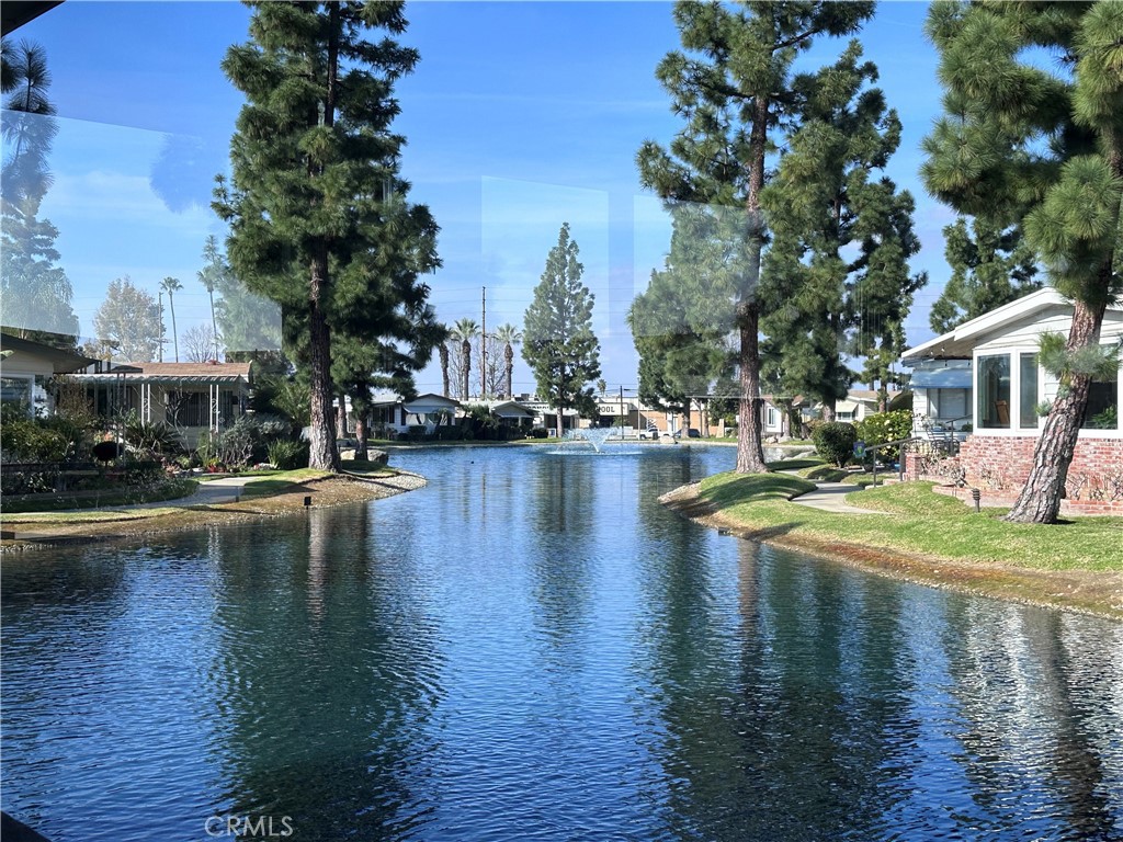 2300 Lake Forest Lane 113