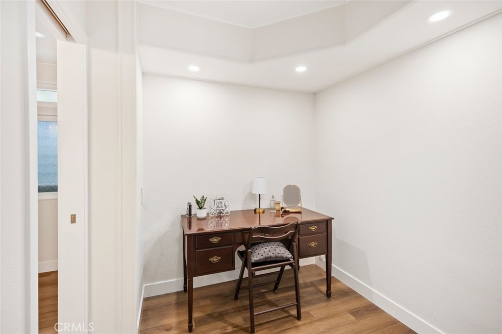 2300 Lake Forest Lane 113