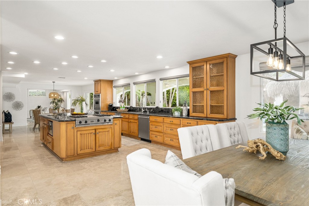 1460 N Stallion Street