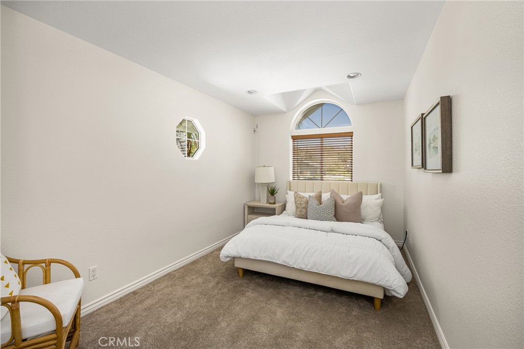 1460 N Stallion Street