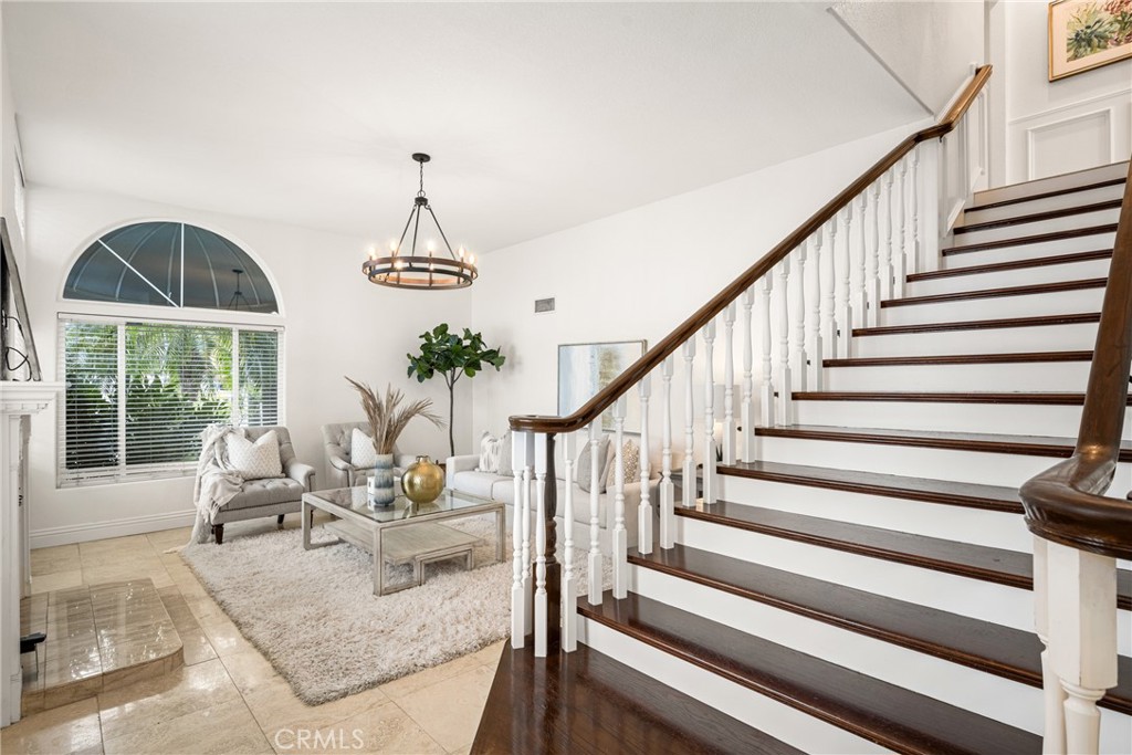 1460 N Stallion Street