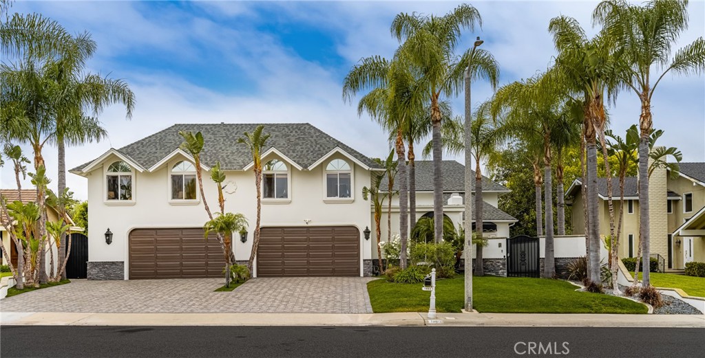 1460 N Stallion Street