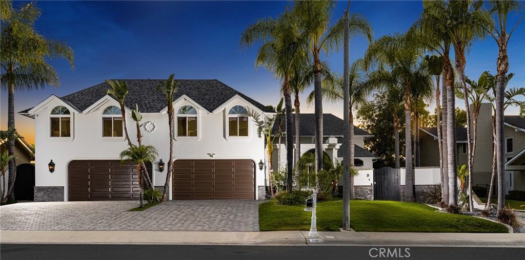 1460 N Stallion Street