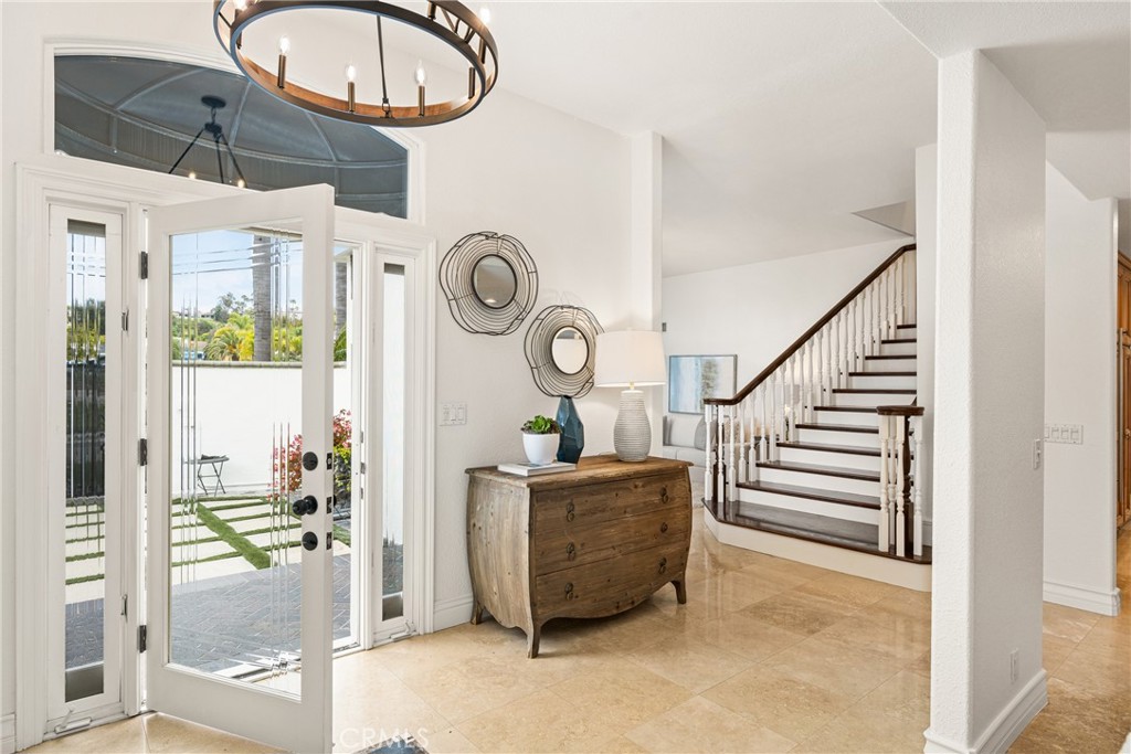 1460 N Stallion Street