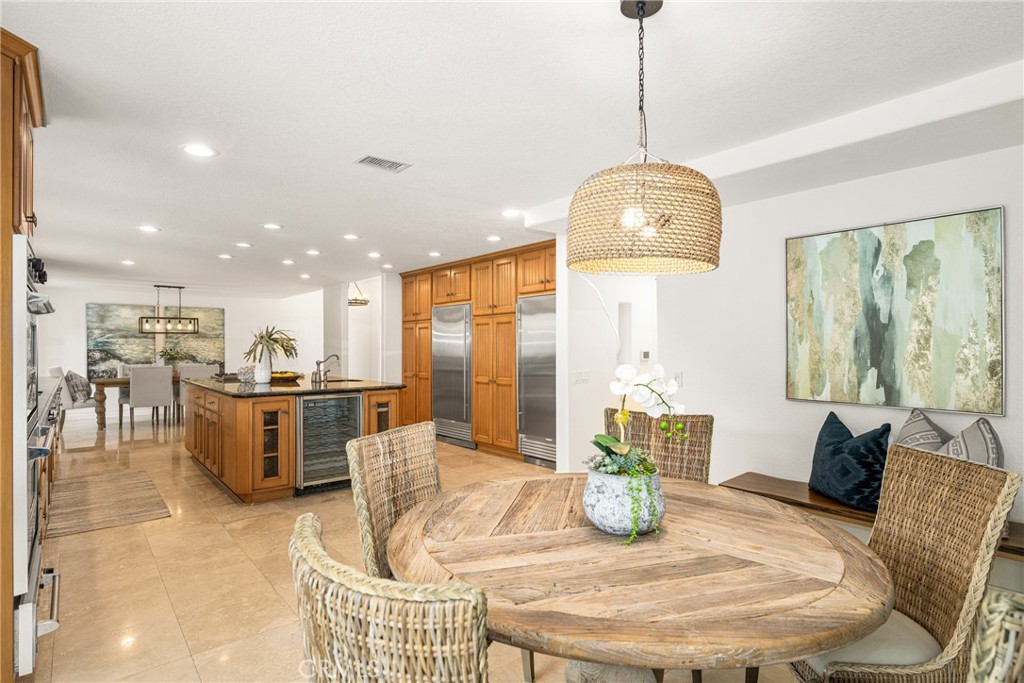 1460 N Stallion Street