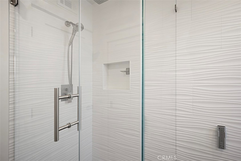 17562 Wrightwood Lane