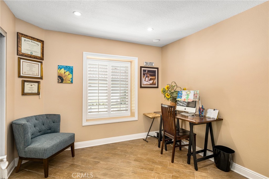 6296 E Quartz Lane E