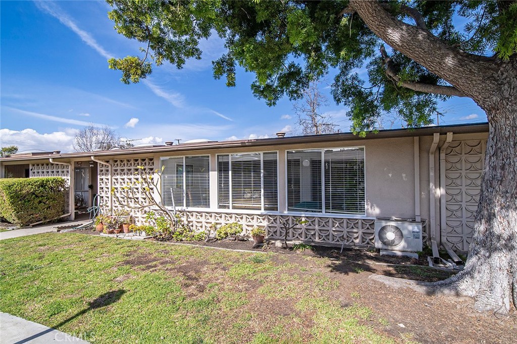 13061 Del Monte 277B