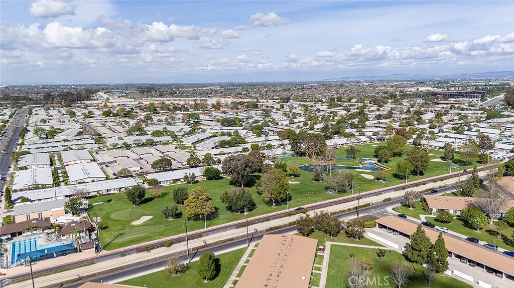 13061 Del Monte 277B