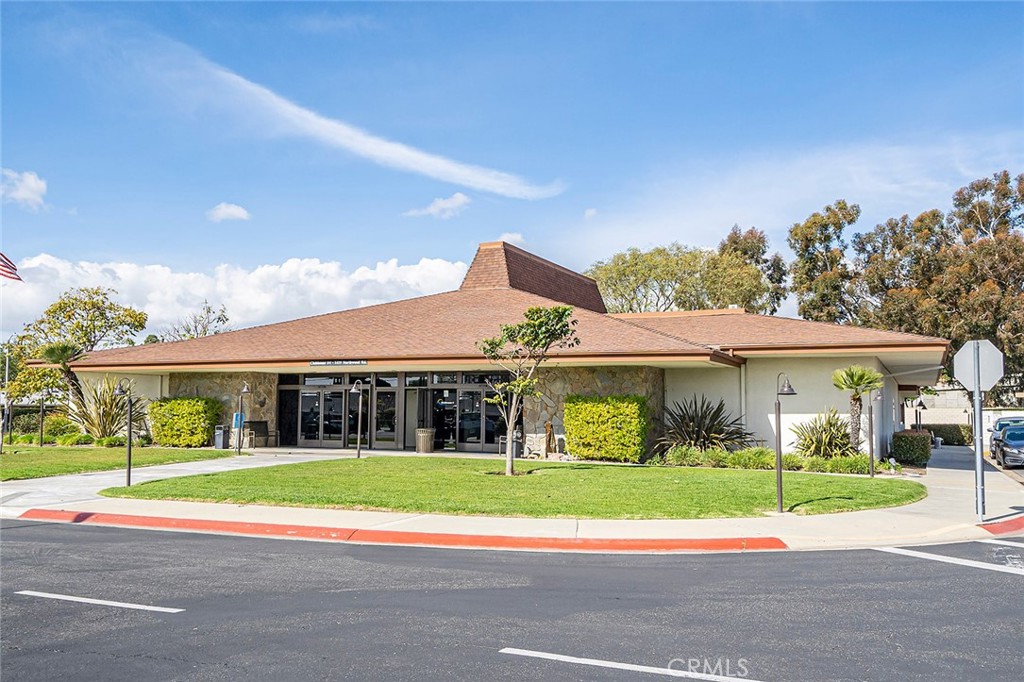 13061 Del Monte 277B