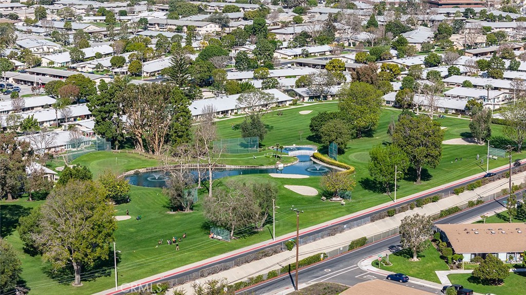 13061 Del Monte 277B