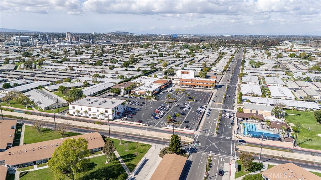 13061 Del Monte 277B