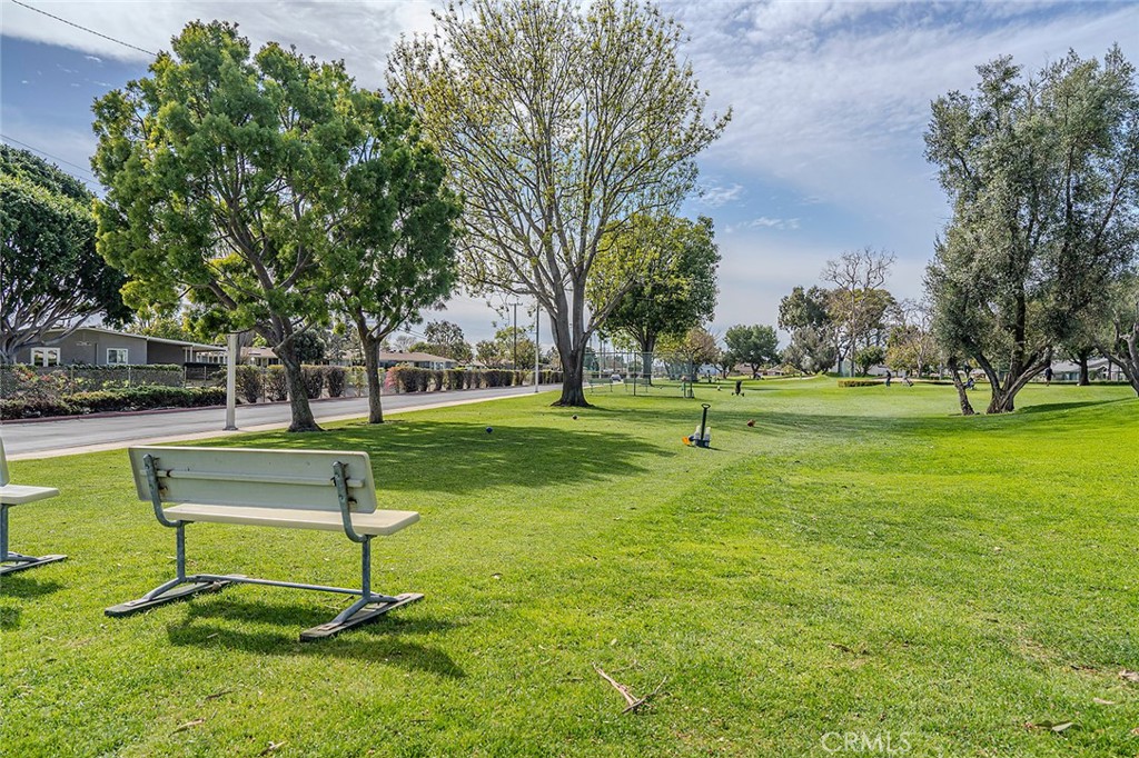 13061 Del Monte 277B