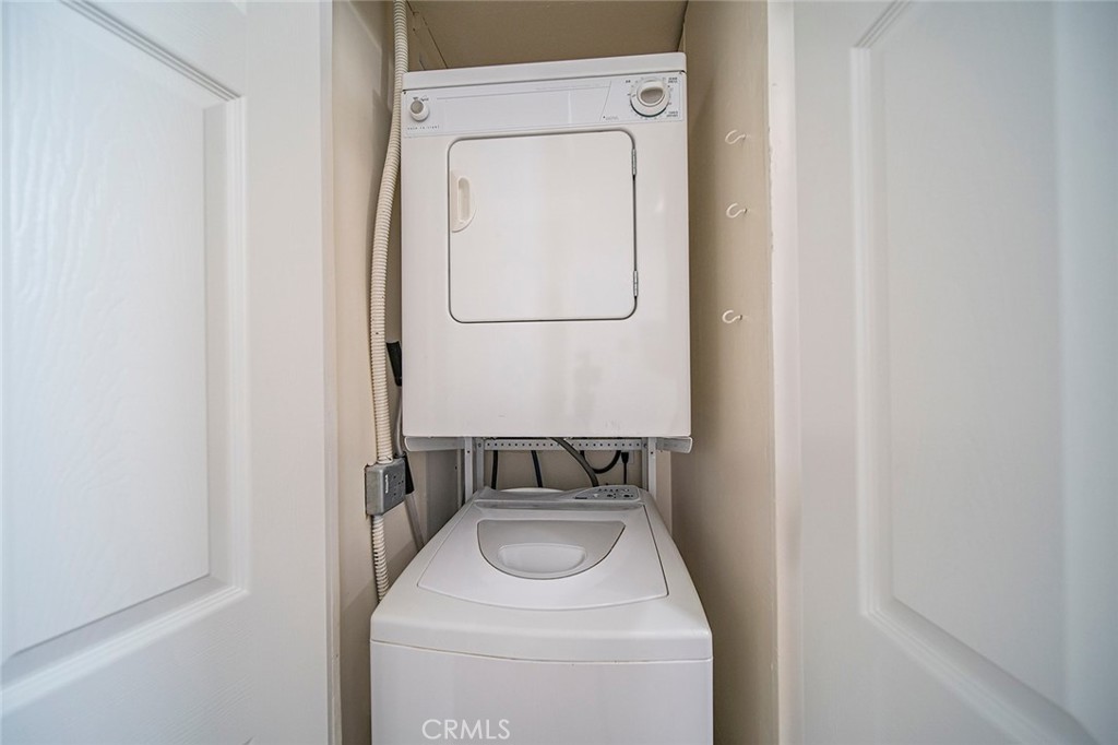 13061 Del Monte 277B