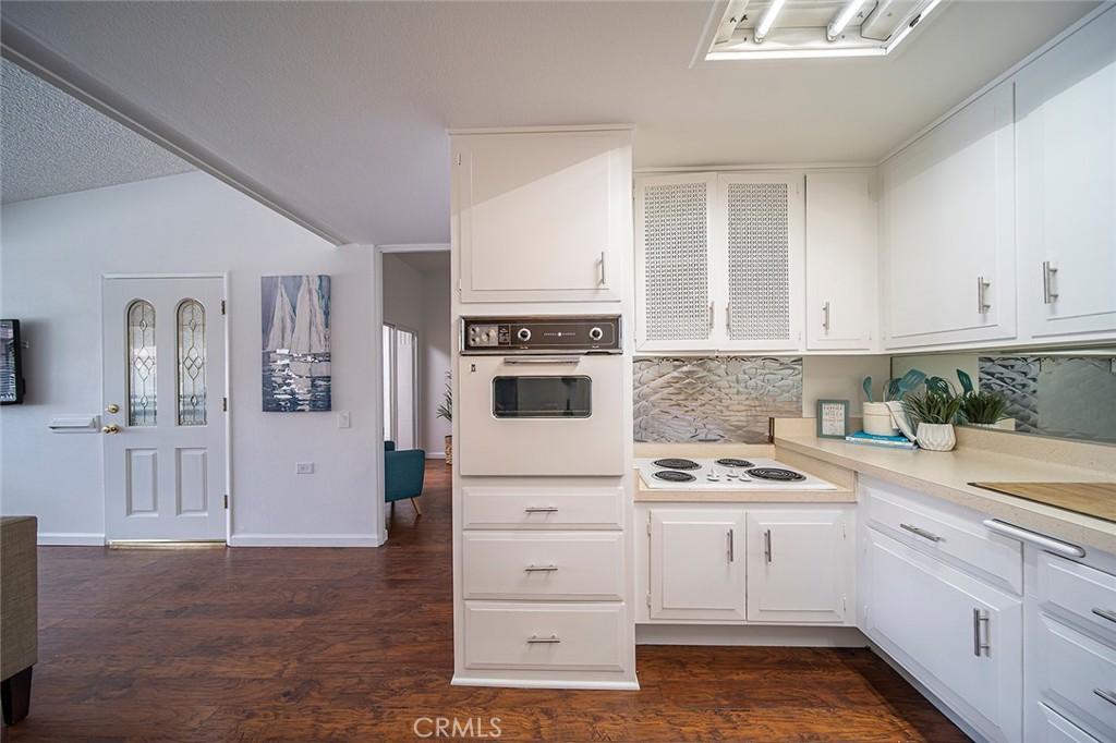 13061 Del Monte 277B