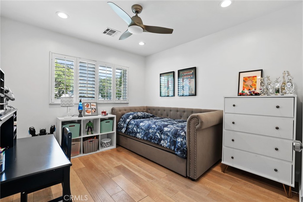 3459 Shipway