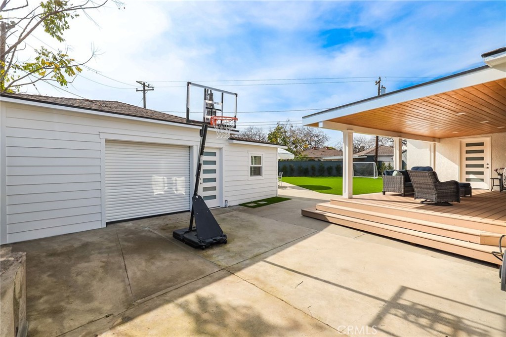 3459 Shipway