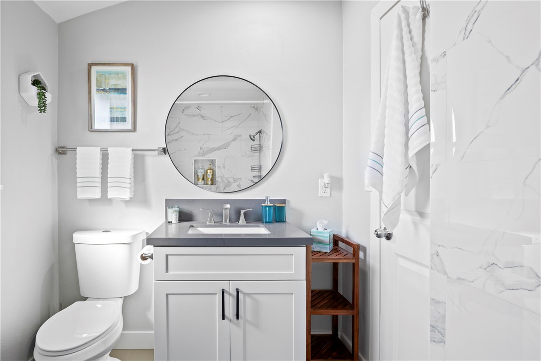 1228 W Katella Avenue