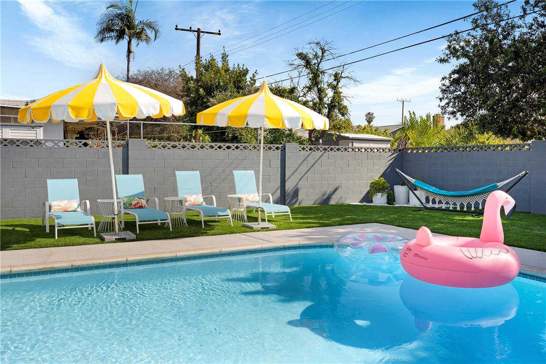 1228 W Katella Avenue