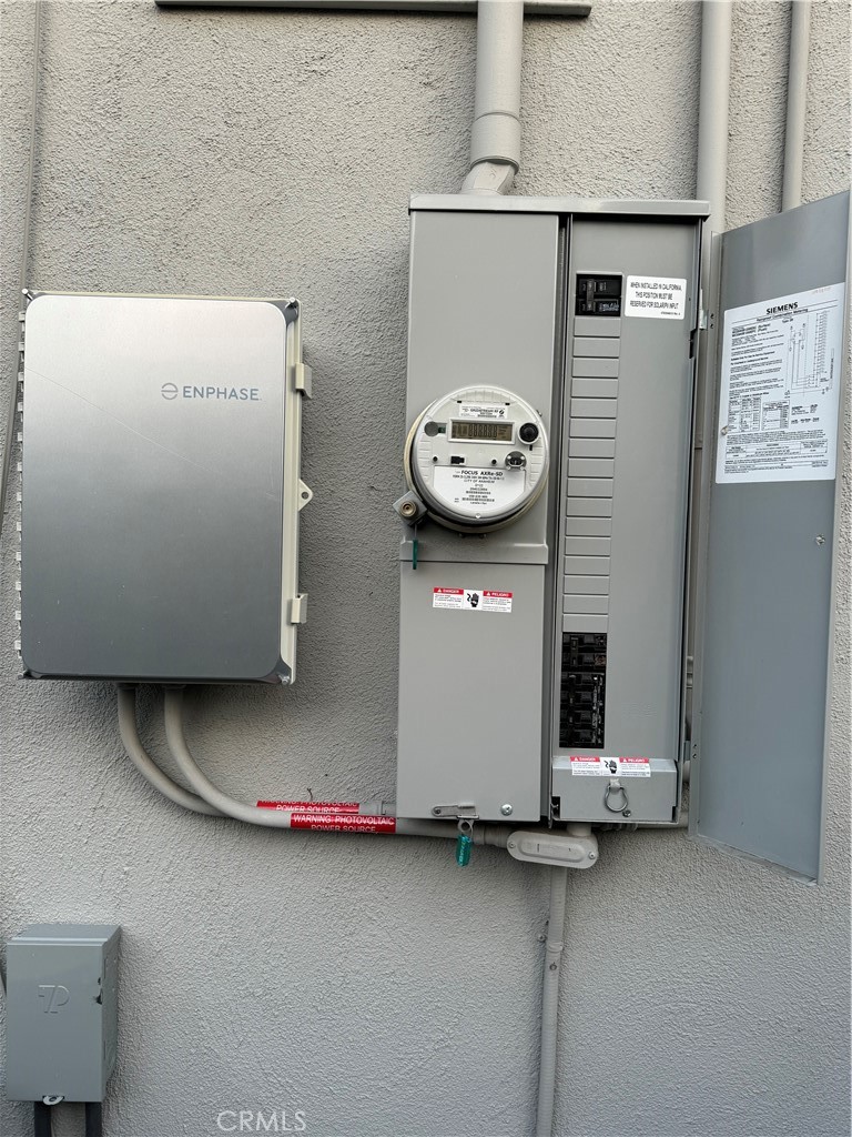 1228 W Katella Avenue