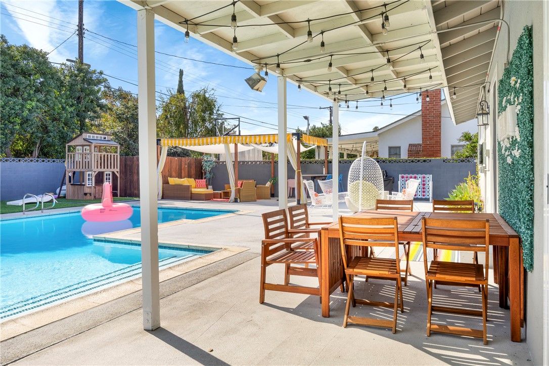 1228 W Katella Avenue