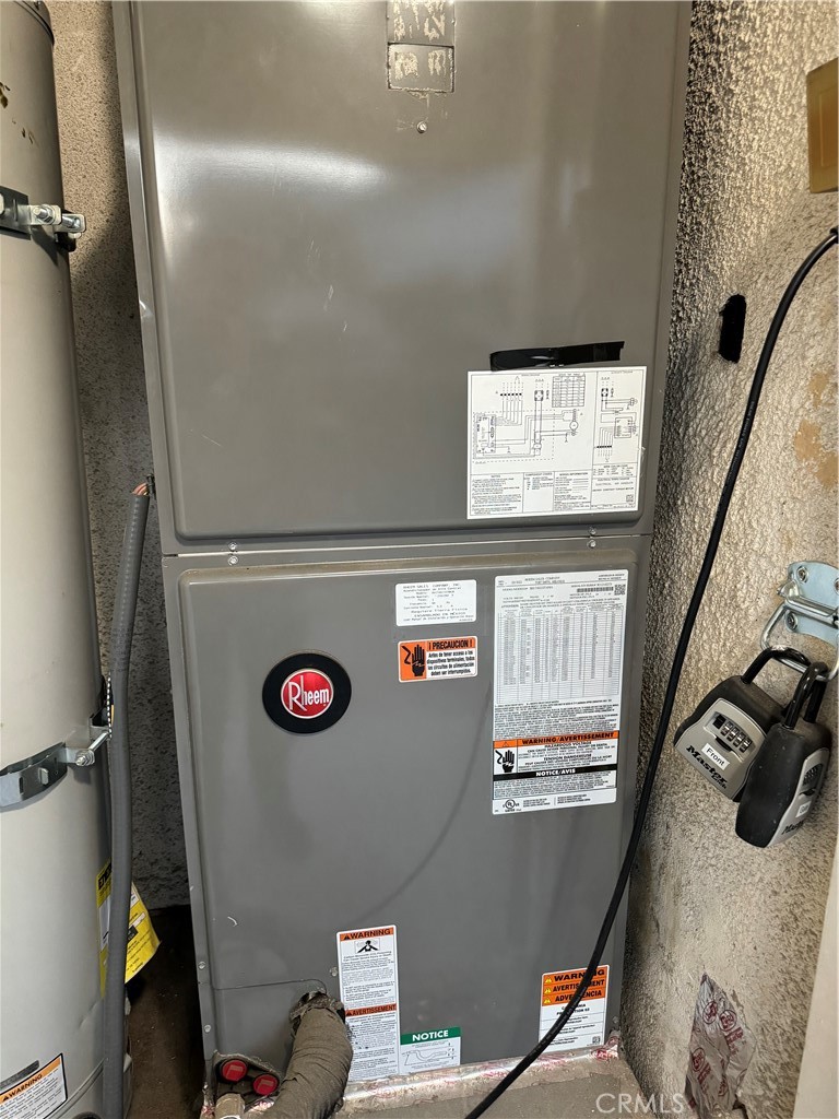 1228 W Katella Avenue