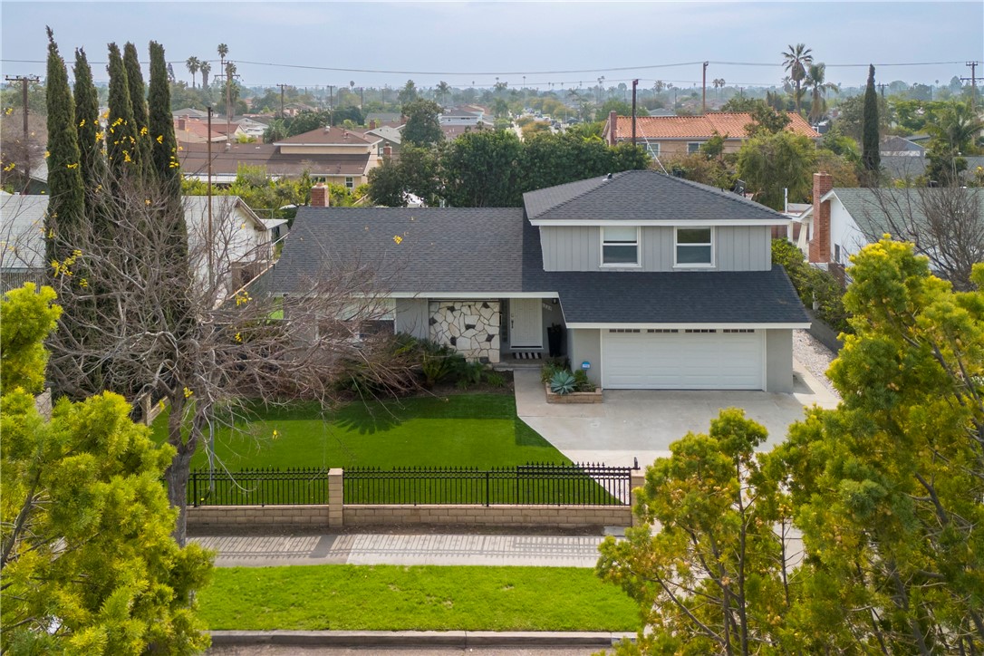 1228 W Katella Avenue