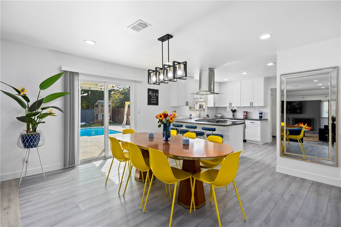 1228 W Katella Avenue