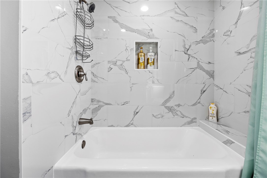 1228 W Katella Avenue