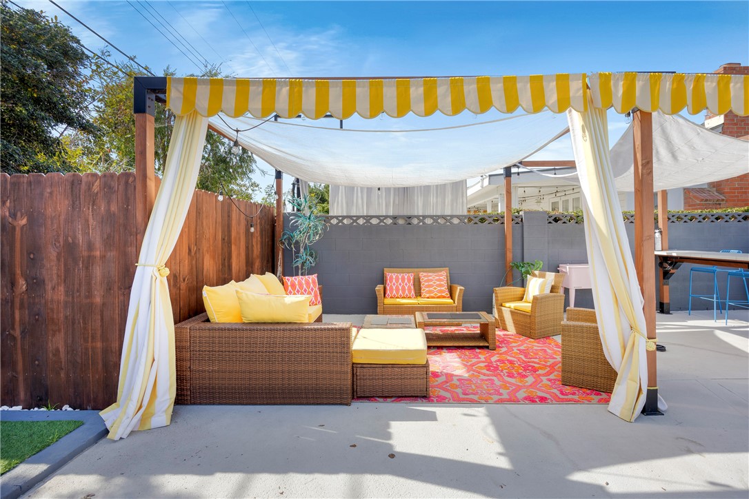 1228 W Katella Avenue