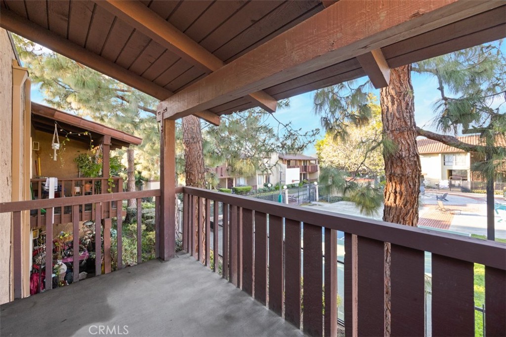 1030 W Macarthur Boulevard 62