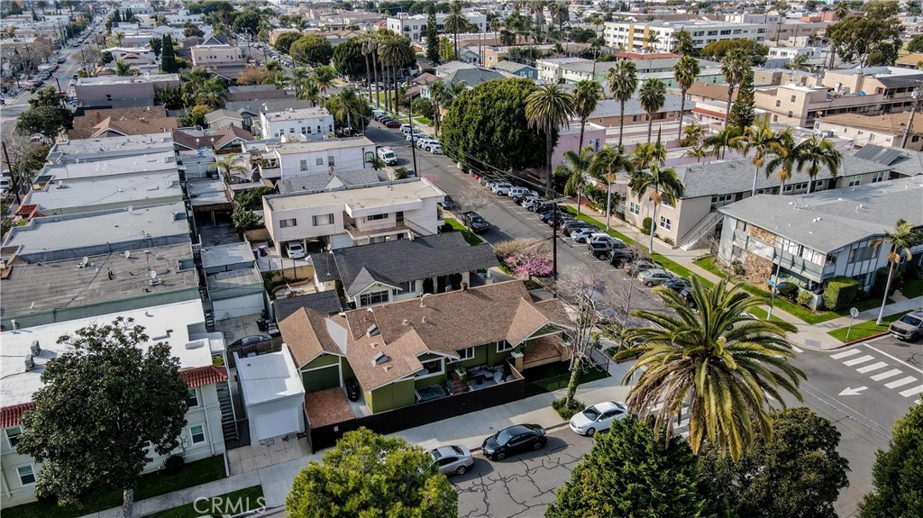 1276 E Appleton Street