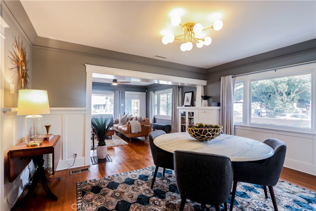 1276 E Appleton Street